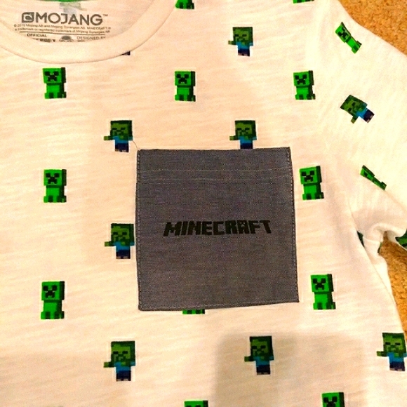 Minecraft Pattern Logo Short Sleeve Tee - Picture 3 of 4